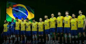 Brasil bate China de virada e avança às semifinais da