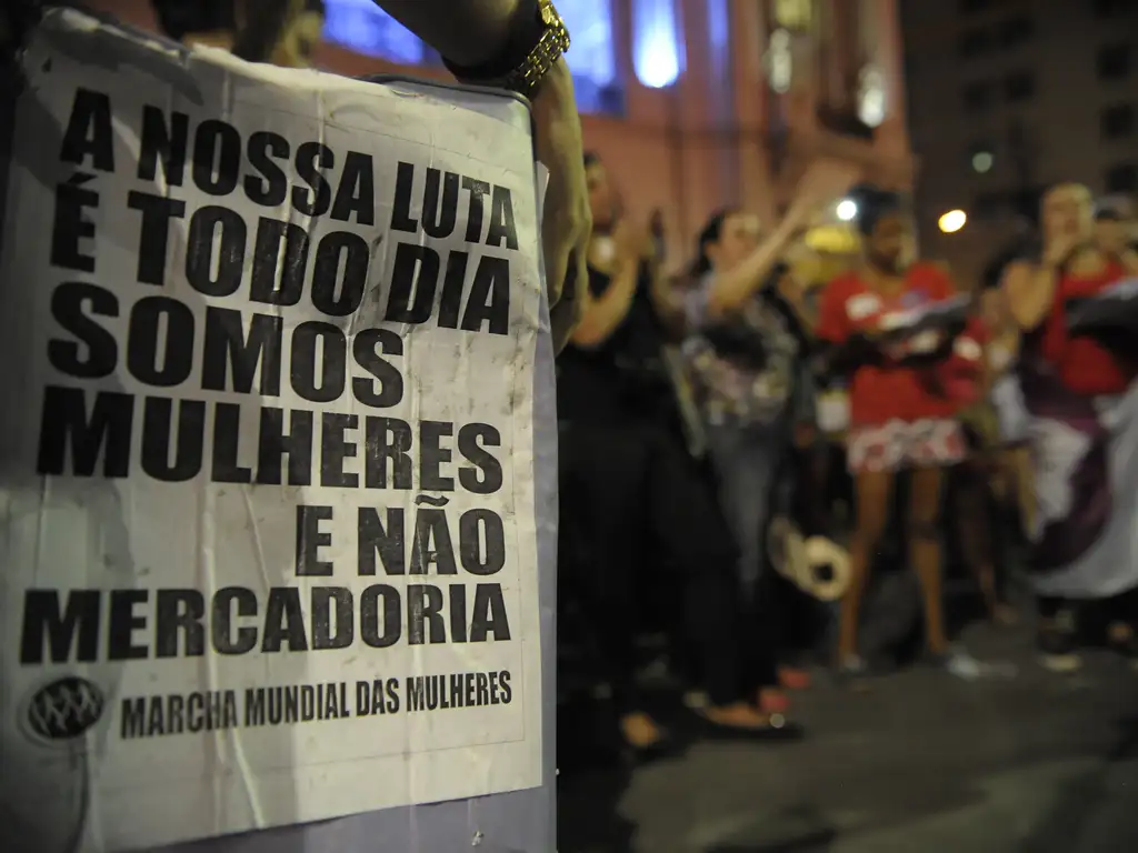 Câmara torna crime aproximação de agressor mesmo com consentimento da