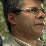 Carlos interrompe discussão entre Paula e Sheila