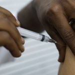 Casos de Síndrome Respiratória Aguda Grave estão em queda, diz