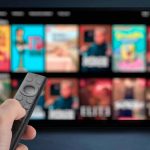 Como atualizar aplicativos da smart TV