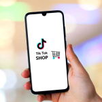 Como encontrar e comprar produtos no TikTok Shop