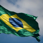 Conservadorismo recua no Brasil em 2025, mas apoio a pautas