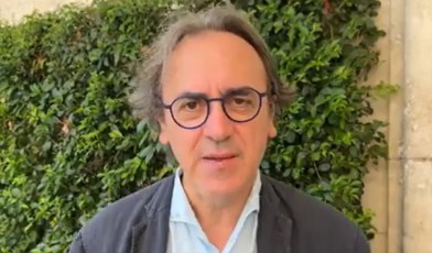 Deputado italiano afirma ter ajudado na prisão de Carla Zambelli
