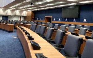 Deputados aliados de Bacellar saem em defesa da exoneração de