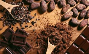 Dia Mundial do Chocolate: entenda os benefícios e limites do