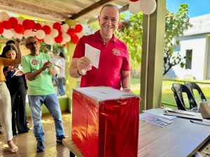 Edinho Silva é eleito presidente nacional do PT