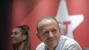 Edinho Silva lidera disputa deste domingo pela presidência do PT