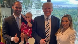 Eduardo Bolsonaro diz que Trump guarda ‘bomba nuclear’, se não