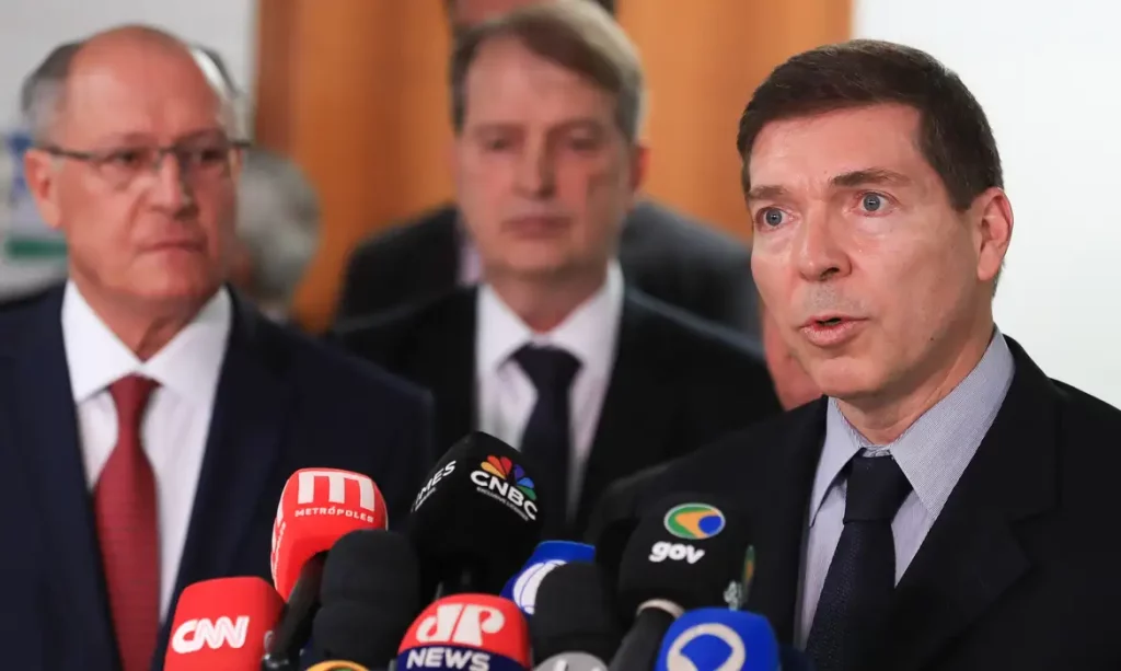 Empresários esperam acordo antes de possível retaliação aos EUA –
