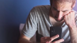 Entrevista: seu celular está te espionando?