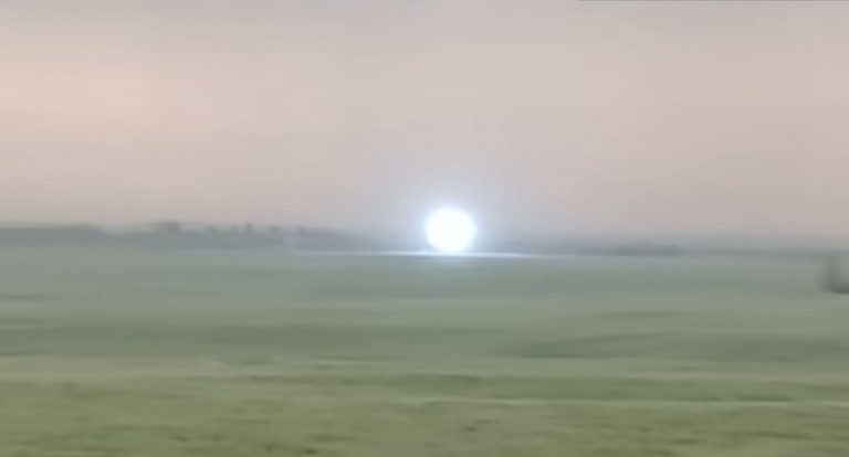 Esfera de energia misteriosa é filmada no Canada