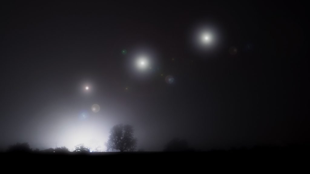 Esferas “alienígenas” na Colômbia e “OVNIs de Piracicaba” no Olhar Espacial