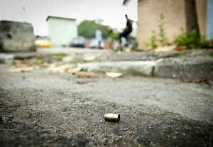 Feminicídios batem recorde e violência policial cresce no Brasil, aponta