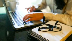 Férias ou revisão? Como manter o desempenho nos estudos em