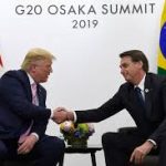 'Firmeza' e 'coragem' de Trump após tarifaço são elogiadas por