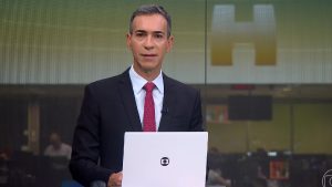 Globo teve plantão sobre Bolsonaro alvo da PF? César Tralli