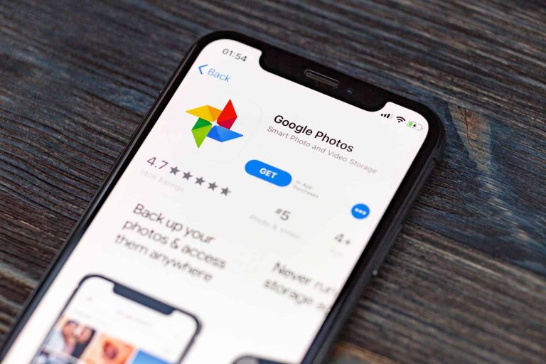 Google Fotos ganha novo visual com modo claro e menus