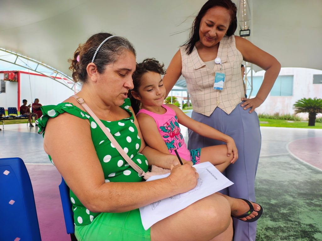 Governo promove troca de experiências com familiares de crianças com