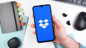 Guarda senhas no Dropbox? É bom você transferir elas logo,