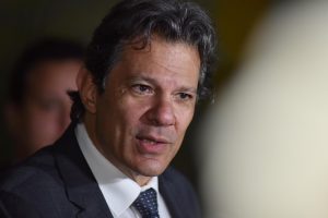 Haddad diz que negociações sobre tarifa avançam e não descarta