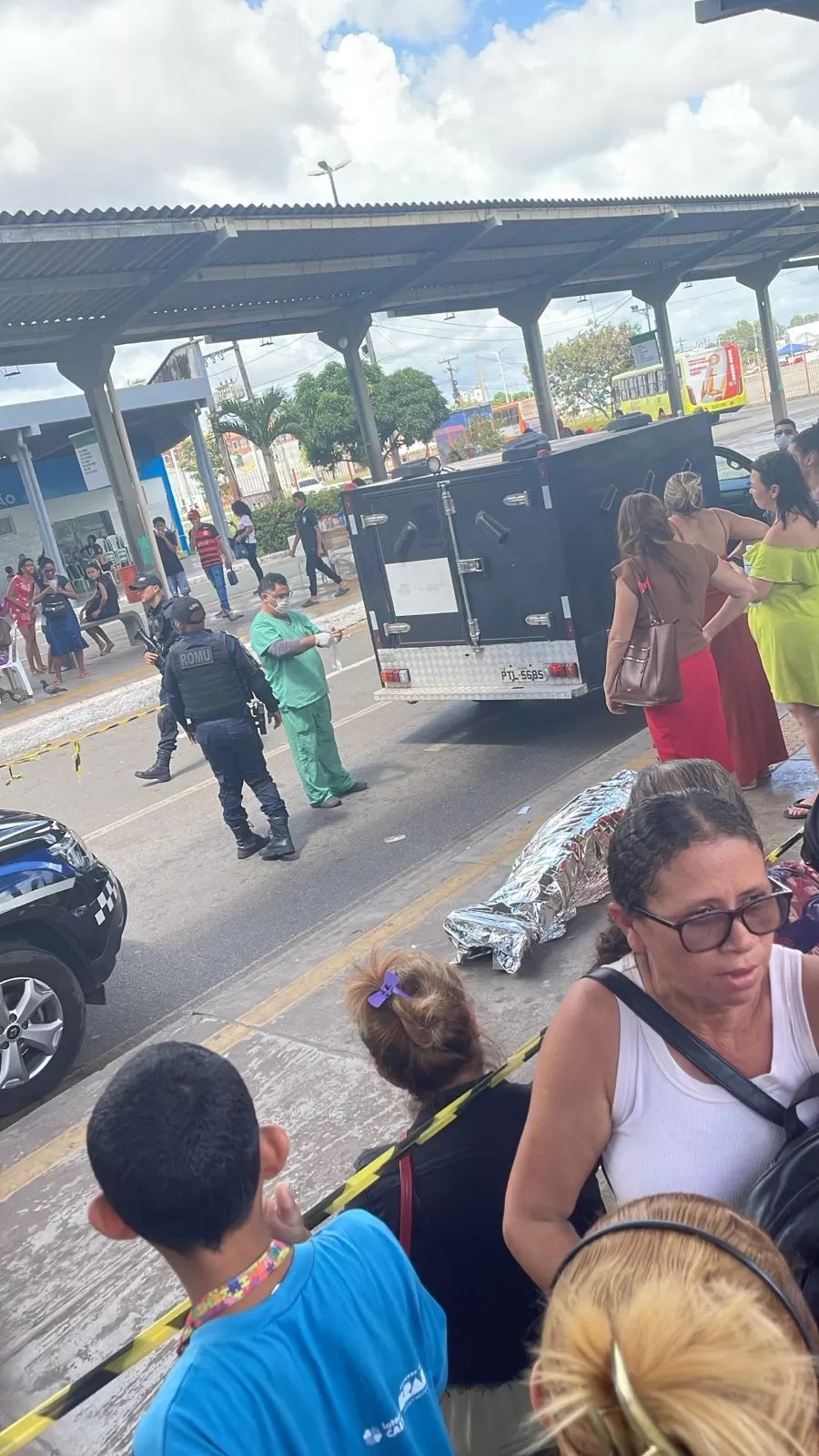 Idosa morre após passar mal no Terminal da Praia Grande,
