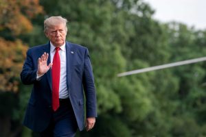 Insuficiência venosa crônica: entenda o problema de saúde de Trump