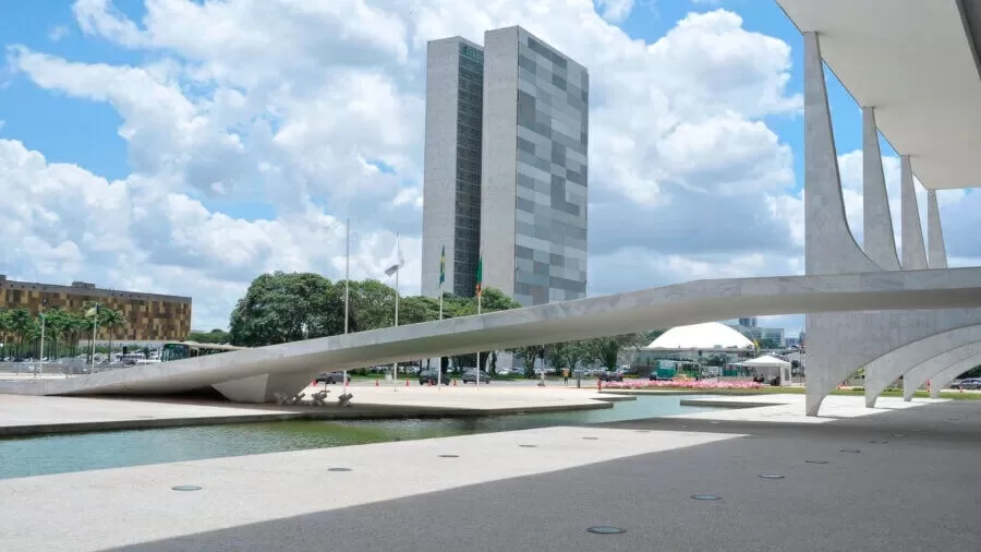 Liberação de emendas dispara no fim de junho, com mais