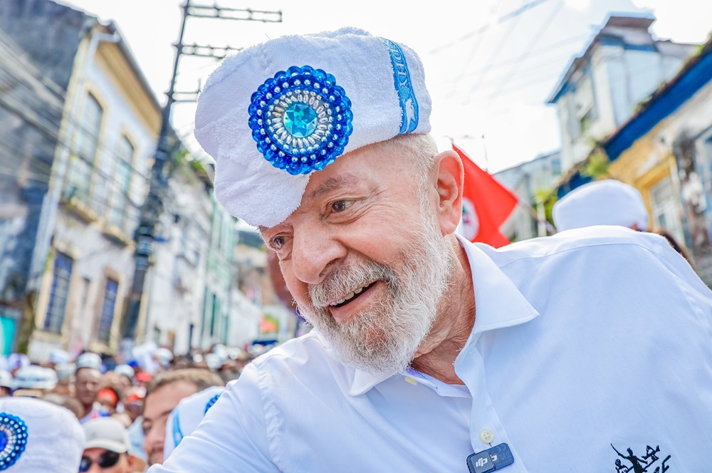 Lula afirma que população deve conhecer a história de luta