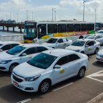 Lula assina medida provisória que isenta taxistas da taxa de