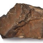 Maior meteorito de Marte já encontrado é leiloado; veja o