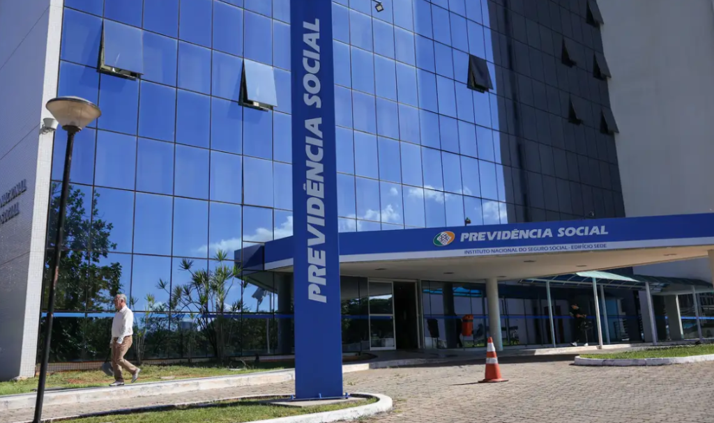 Mais de 2 milhões de aposentados estão aptos a ser