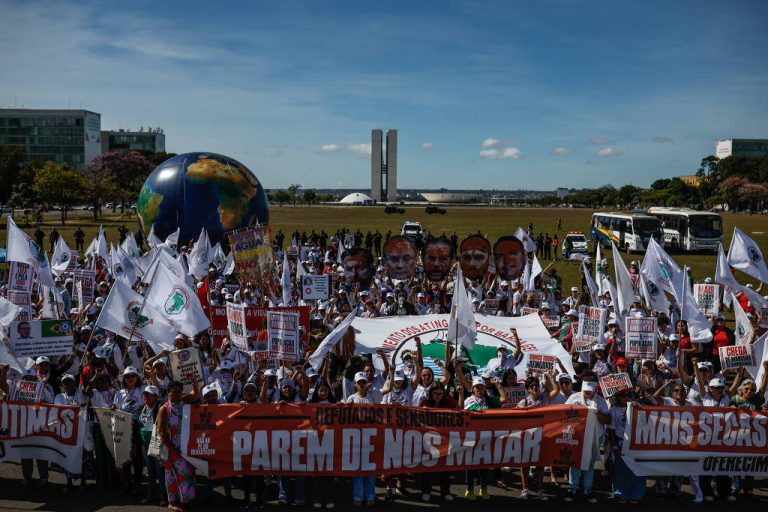 Mais de 350 entidades se mobilizam contra projeto de licenciamento