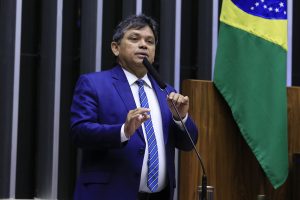 Márcio Jerry é o único da bancada maranhense a votar