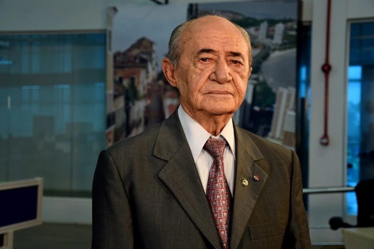 Morre ex-deputado estadual Carlos Guterres, aos 86 anos