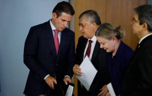 Motta libera R$ 11 milhões extras por deputado e amplia