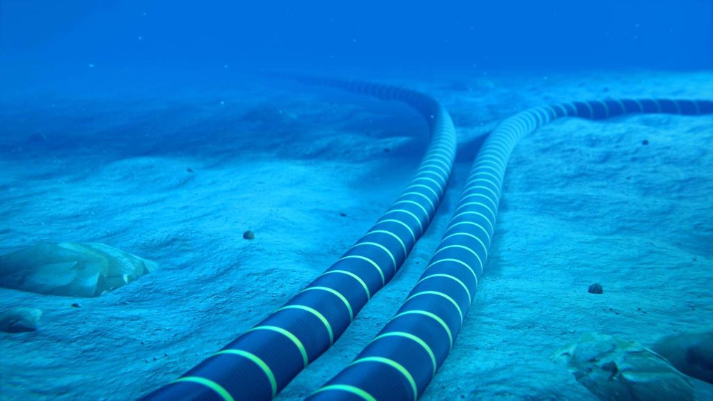 Nova tecnologia promete proteger cabos submarinos com sensores de luz