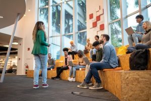 Oportunidades e desafios para universidades