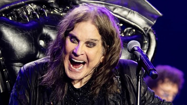 Ozzy Osbourne, astro e vocalista do Black Sabbath, morre aos