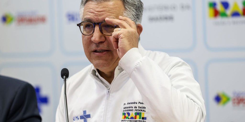 Planos de saúde poderão abater dívidas ao atender pacientes do