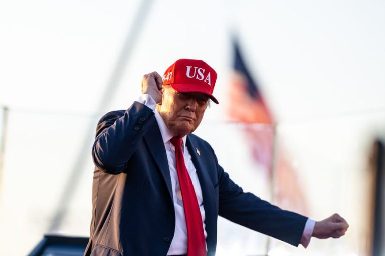 Pressões de Trump não vão barrar o julgamento de Bolsonaro