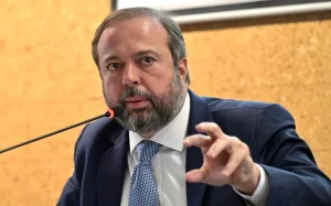 Programa para distribuir botijões de gás será lançado em 5
