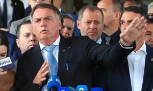 Quaest: 59% aprovam operação contra Bolsonaro