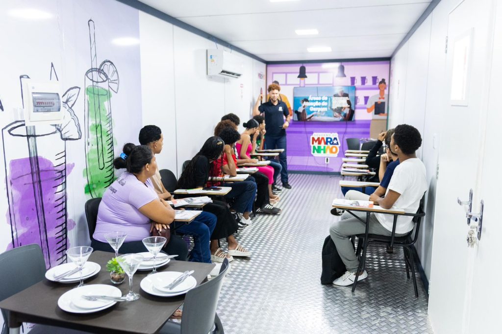 Qualifica Maranhão leva capacitação profissional e fortalece a educação nos