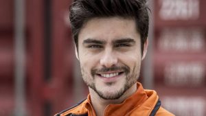 Quem é o ator Guilherme Leicam, que apareceu com harmonização