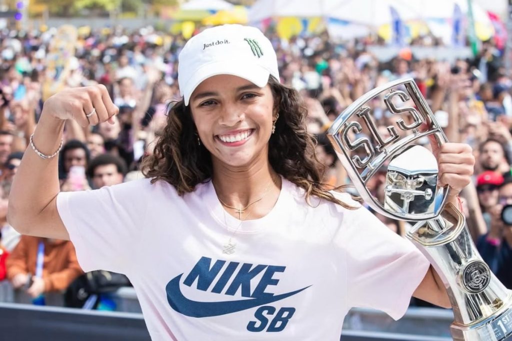 Rayssa Leal brilha e é campeã da etapa de Brasília