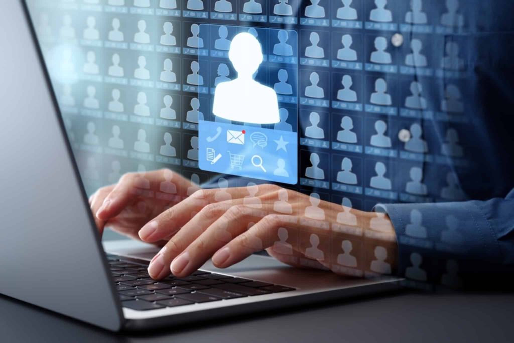 Redes sociais estão transformando usuários em ‘nuvens de dados’; entenda
