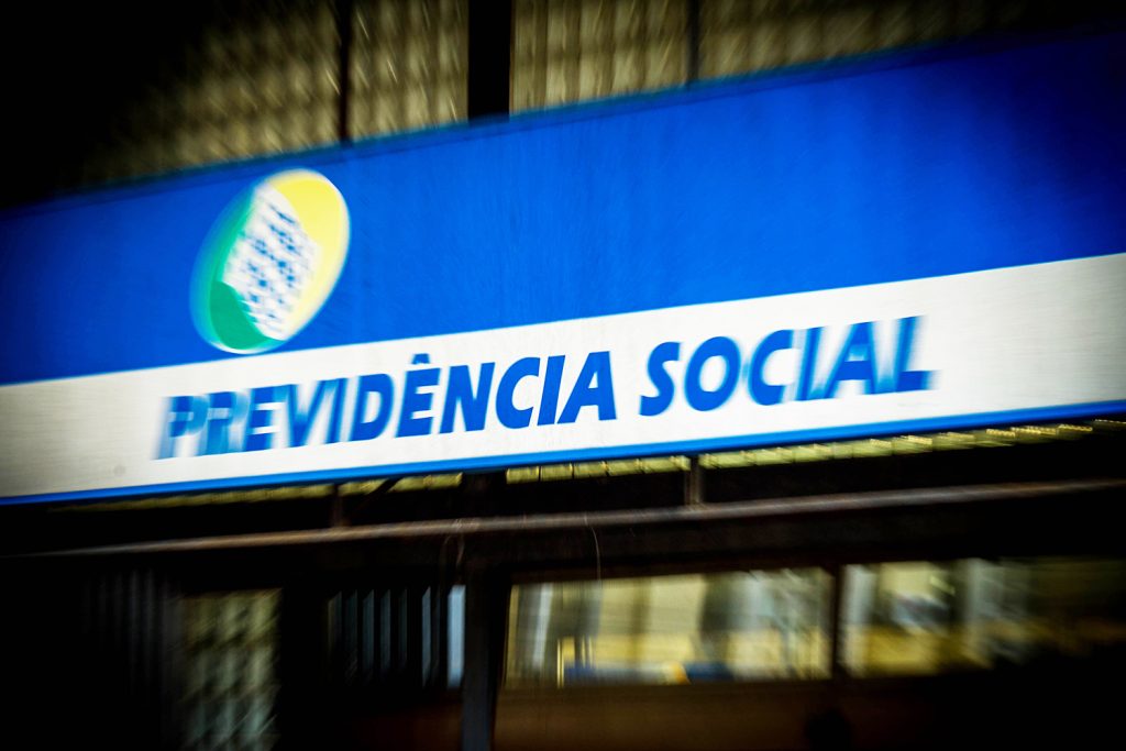 STF aprova plano do INSS para devolução de descontos irregulares