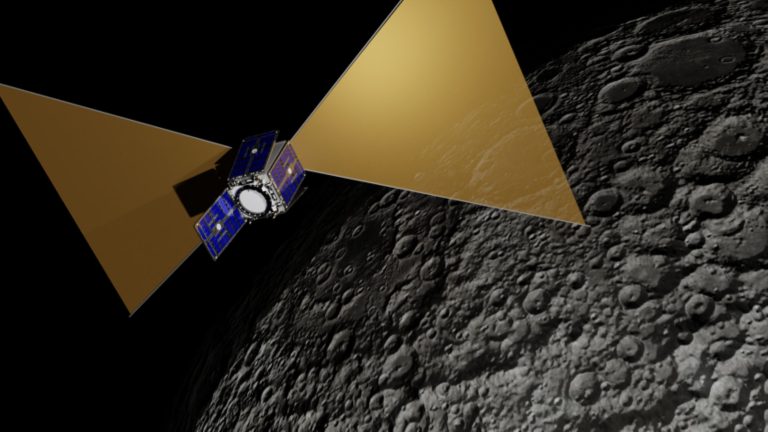 Satélite buscará sinais do “Amanhecer Cósmico” na Lua