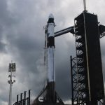 SpaceX adia lançamento de astronautas para a Estação Espacial Internacional